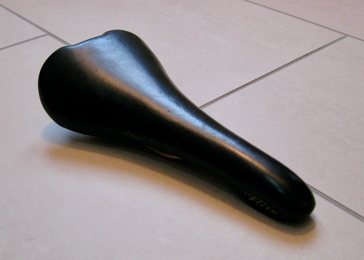 Original all black Selle Italia Flite saddle.