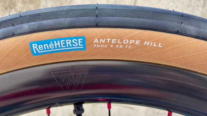René Herse Antelope Hill TC tire.