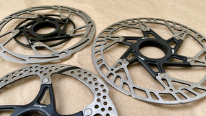 160mm Centerlock Two-Piece Rotors.