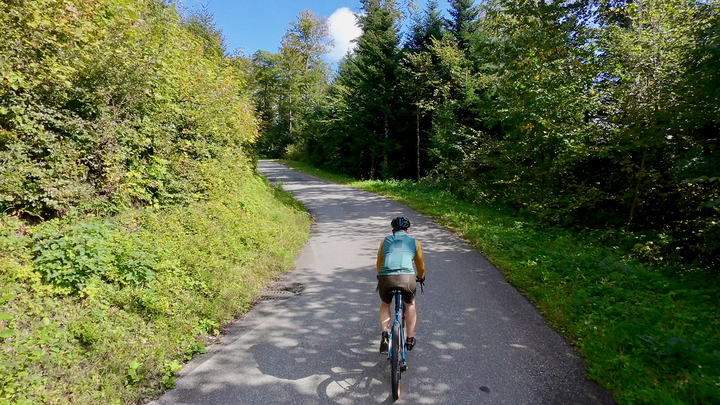 Climbing the Romontberg.