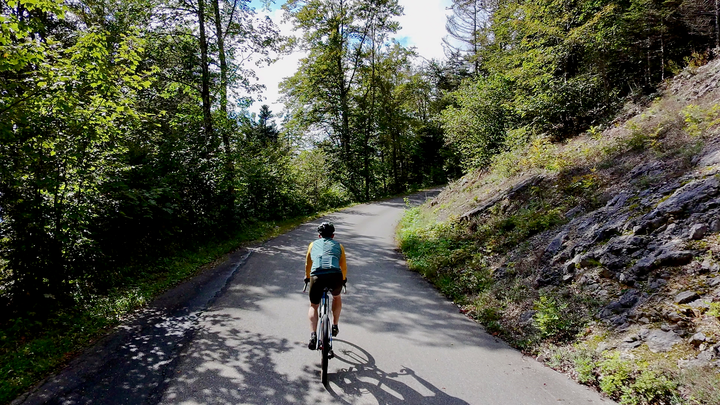 Climbing the Romontberg.