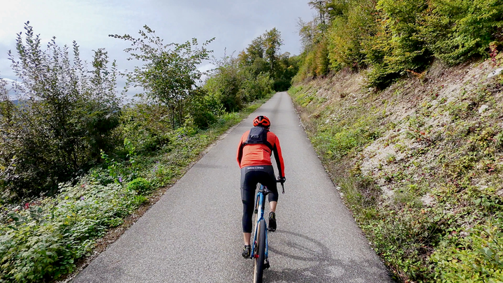 Climbing the Romontberg.